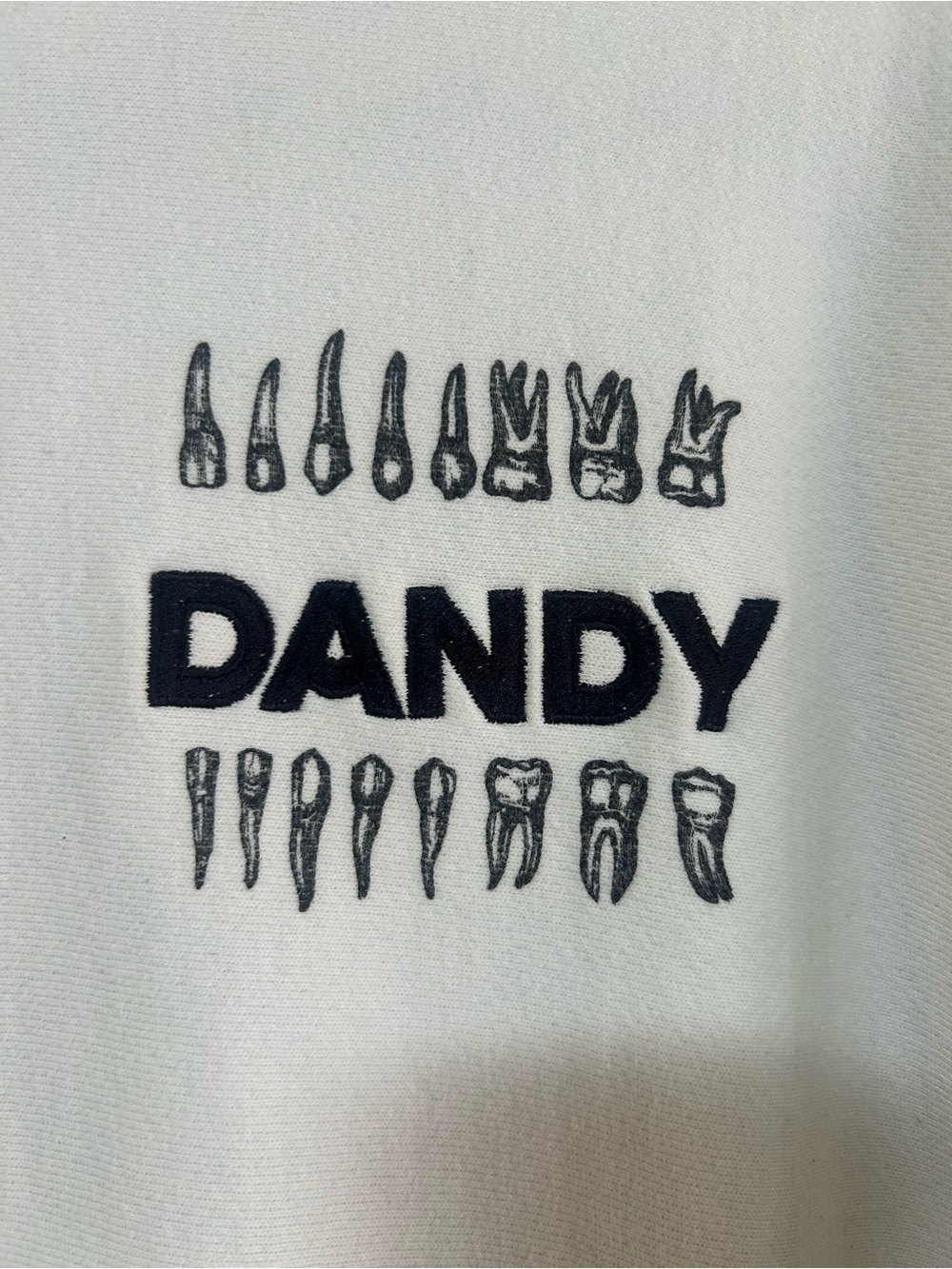 Champion White Crewneck Sweatshirt with Black 'DANDY' Teeth 🦷 Chest Print